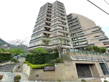 草山水美待售房屋