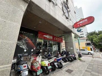 民生皇家待售房屋