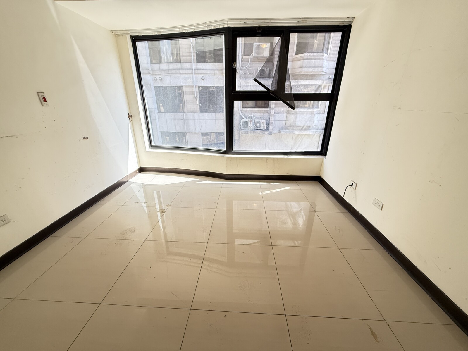 樂屋_新北市汐止區帝景/觀止待售房屋 新北市汐止區帝景/觀止待售房屋