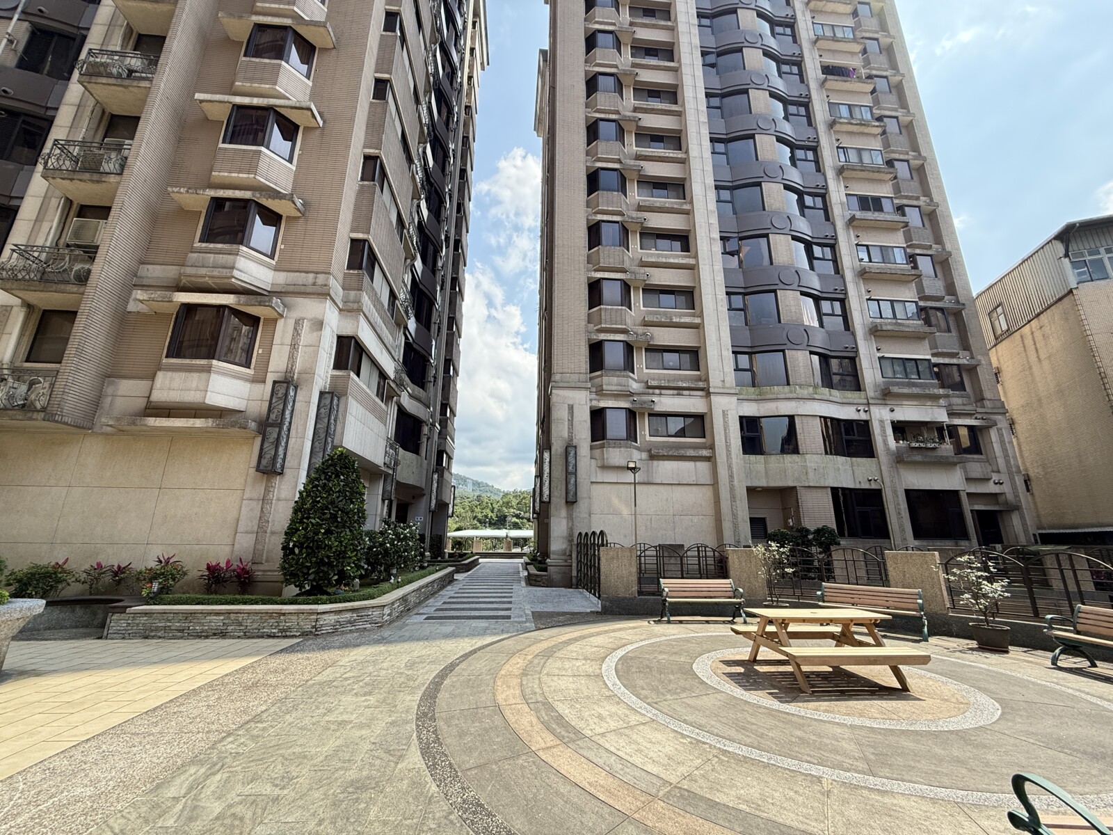 樂屋_新北市汐止區帝景/觀止待售房屋 新北市汐止區帝景/觀止待售房屋