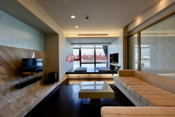 春天戀人待售房屋