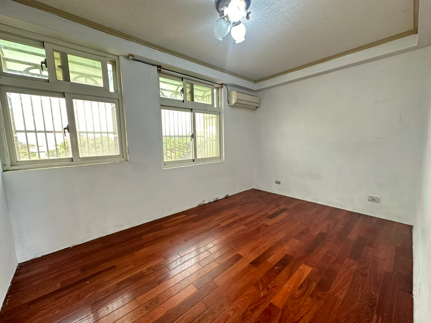 樂屋_桃園市大園區大皇冠待售房屋 桃園市大園區大皇冠待售房屋