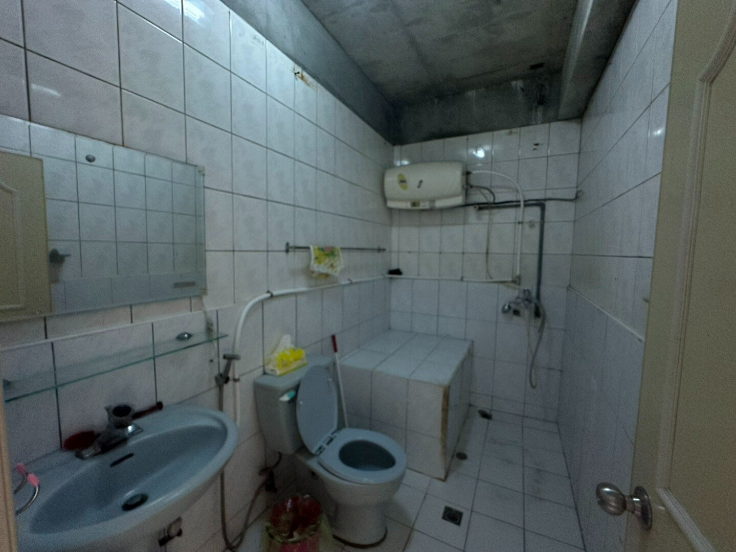樂屋_桃園市大園區大皇冠待售房屋 桃園市大園區大皇冠待售房屋