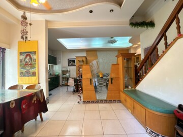 雙橡園待售房屋