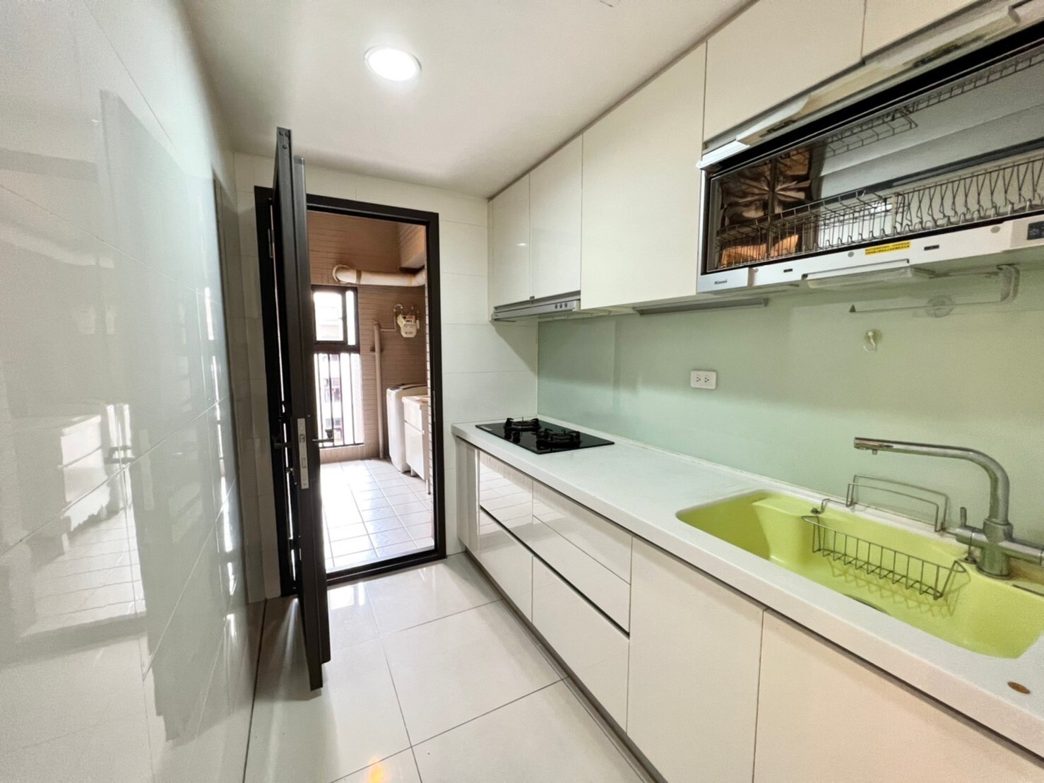 樂屋_台中市烏日區櫻花一綻待售房屋 台中市烏日區櫻花一綻待售房屋