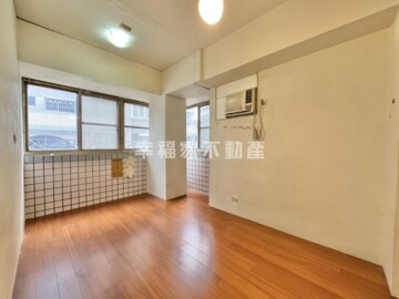 家專大學城待售房屋