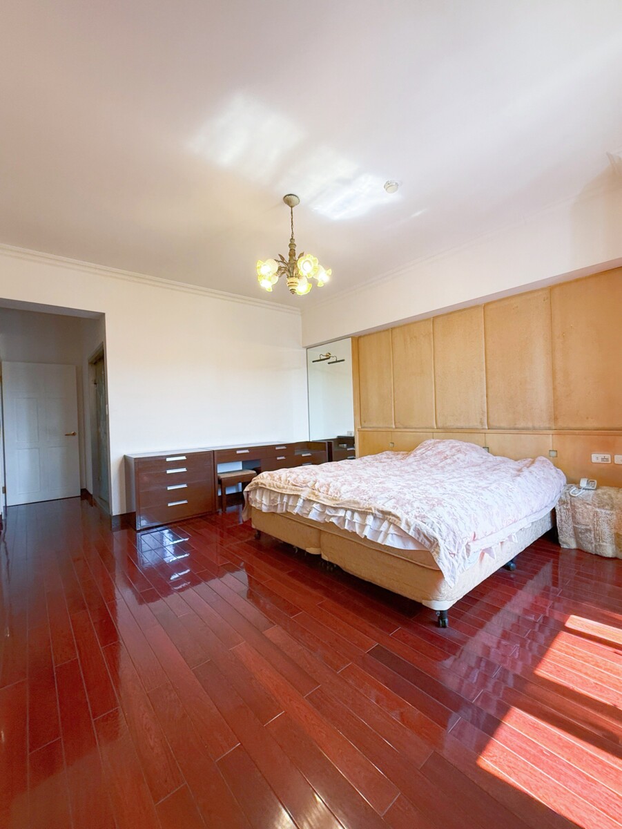 樂屋_高雄市左營區藝術殿堂待售房屋 高雄市左營區藝術殿堂待售房屋