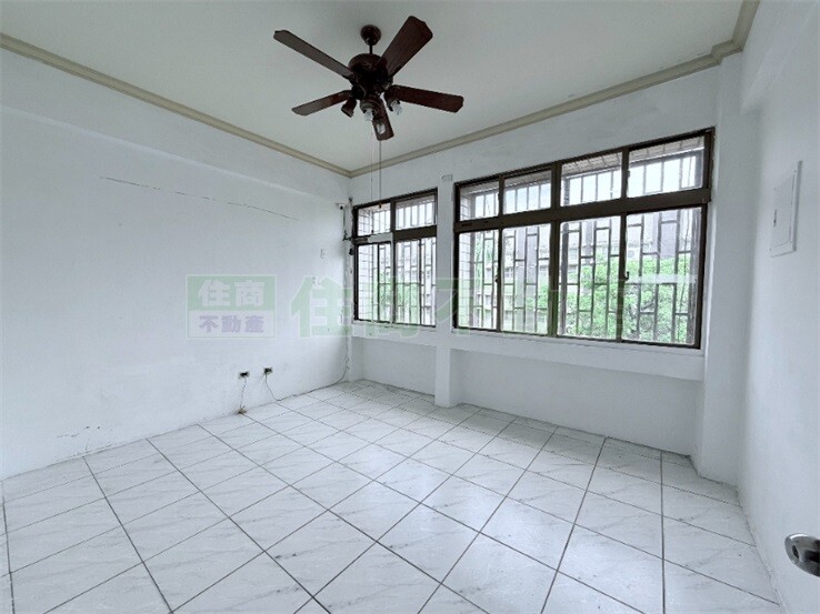 ㊣同安路可三車金店面