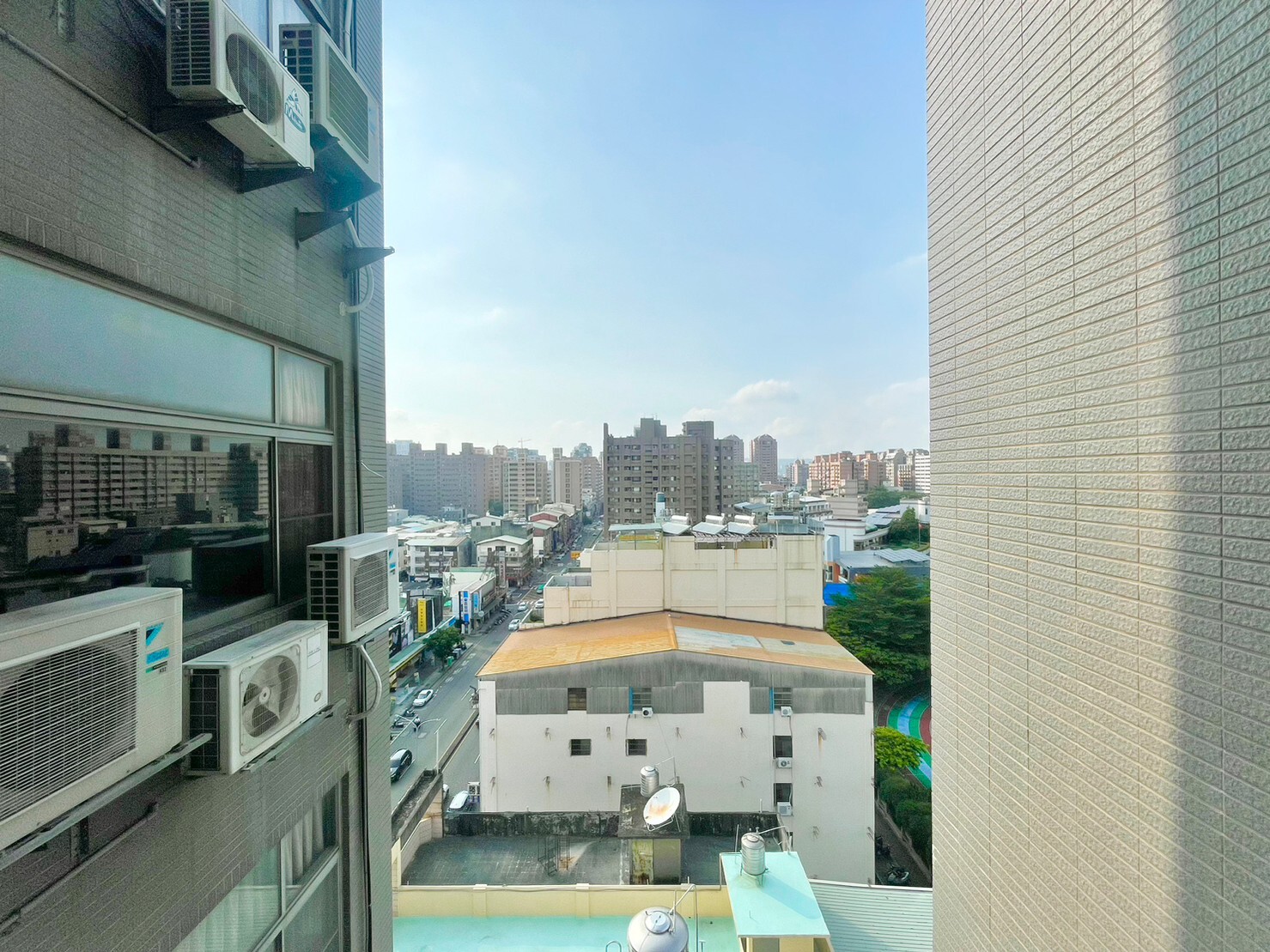樂屋_台中市西屯區拓程商旅待售房屋 台中市西屯區拓程商旅待售房屋