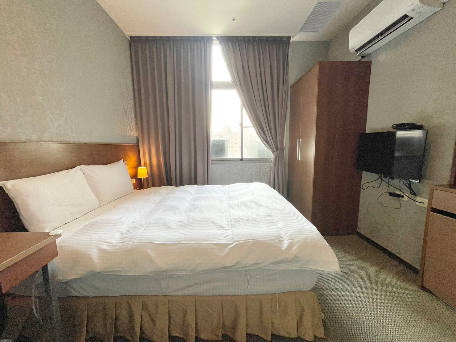 樂屋_台中市西屯區拓程商旅待售房屋 台中市西屯區拓程商旅待售房屋