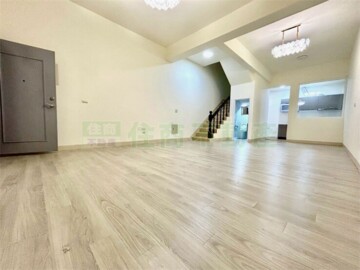 自由天地待售房屋