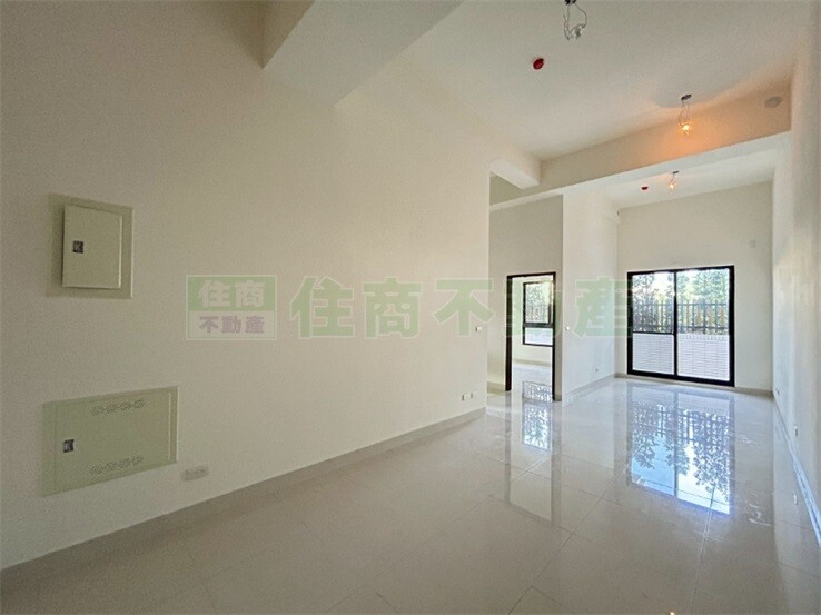 霞海重劃區大露台全新3房平車