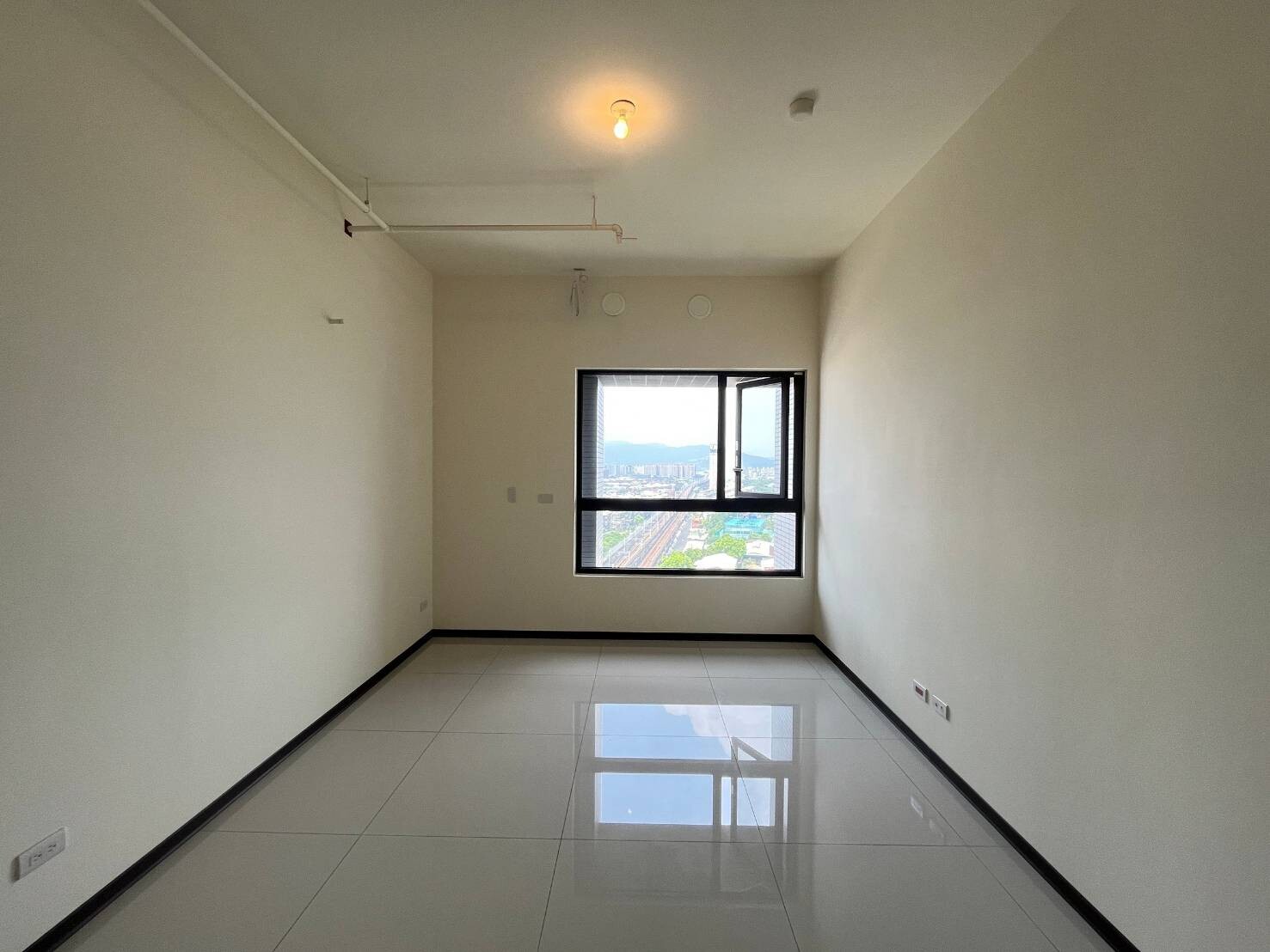 樂屋_新北市板橋區萬禧園待售房屋 新北市板橋區萬禧園待售房屋
