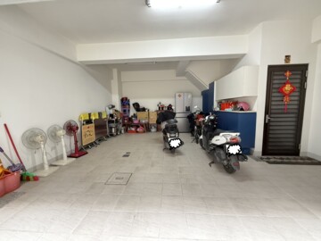 居富非見築待售房屋