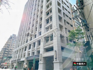 城龍桂冠待售房屋