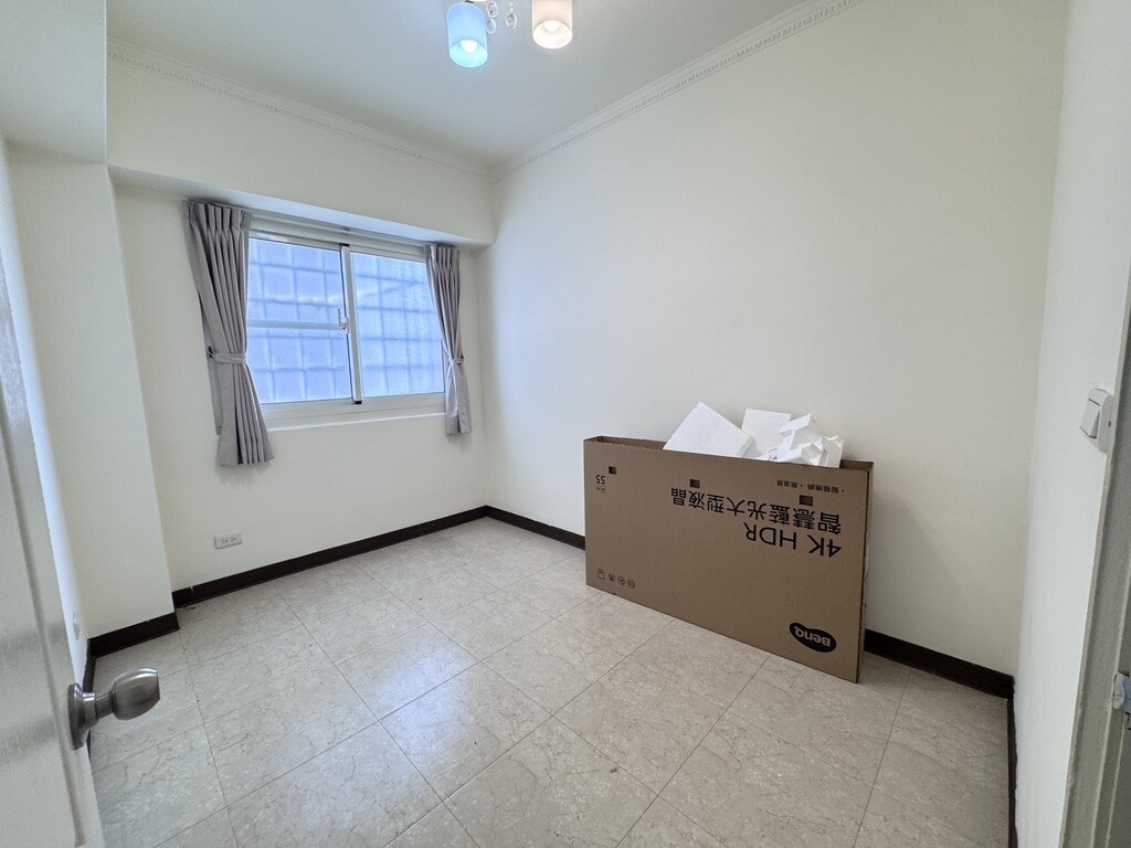 樂屋_嘉義市東區宏都宏都待售房屋 嘉義市東區宏都宏都待售房屋