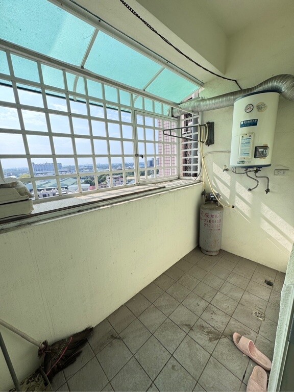 樂屋_嘉義市東區宏都宏都待售房屋 嘉義市東區宏都宏都待售房屋