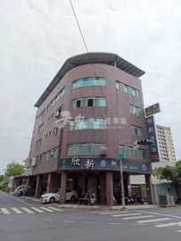 室內60坪有電梯可住辦合一或個人工作室 - Image 1