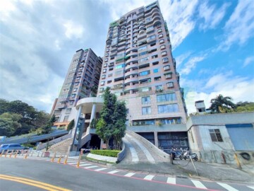 三圓羅馬待售房屋