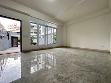 傑美大別墅待售房屋