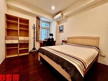 雙捷運。一樓套房B。大空間使用。寵。胖先生 - Image 1