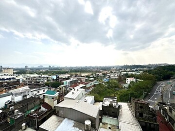 微笑莊園/合勤霄裡讚待售房屋