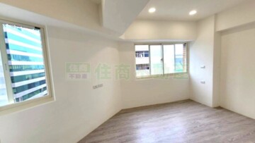 璞真久石讓待售房屋