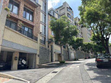 頤海大院待售房屋