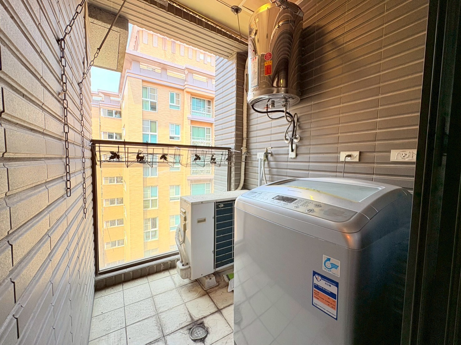 樂屋_新北市林口區家悅東京待售房屋 新北市林口區家悅東京待售房屋