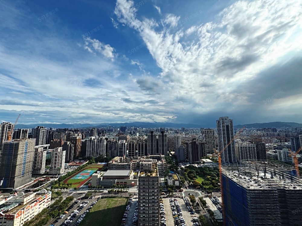 新北市新莊區新富邑待售房屋