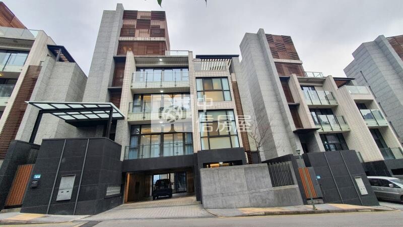 歐洲印象電梯泳池豪宅☆大台北華城☆青山鎮康橋小學