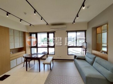 彩虹新象待售房屋