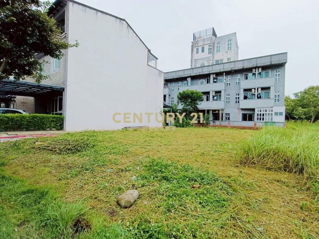 BD689縣政內可獨棟或雙併首選住三建地