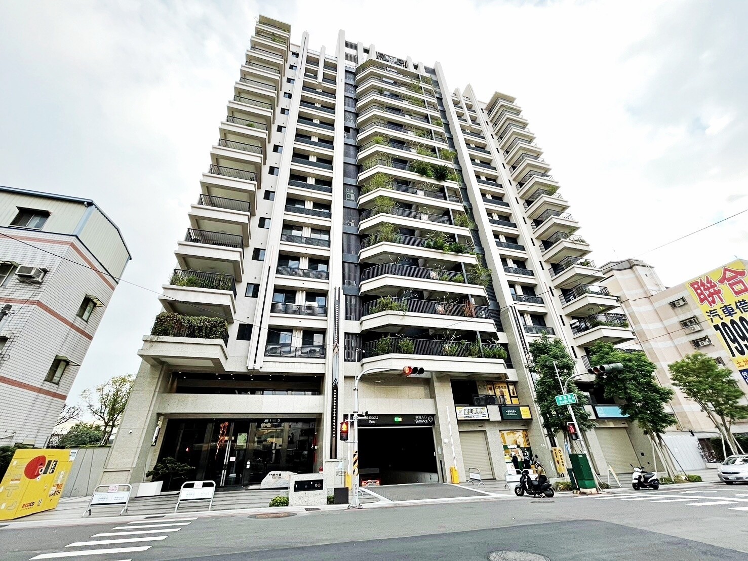 樂屋_高雄市鳳山區鋭揚捷仕堡待售房屋 高雄市鳳山區鋭揚捷仕堡待售房屋
