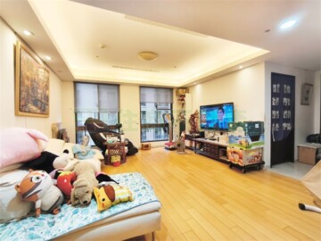 月河待售房屋
