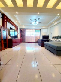 華宮庭園待售房屋