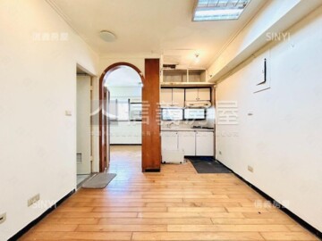 天下雄關待售房屋