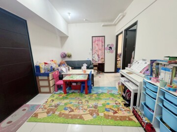 達麗居山待售房屋