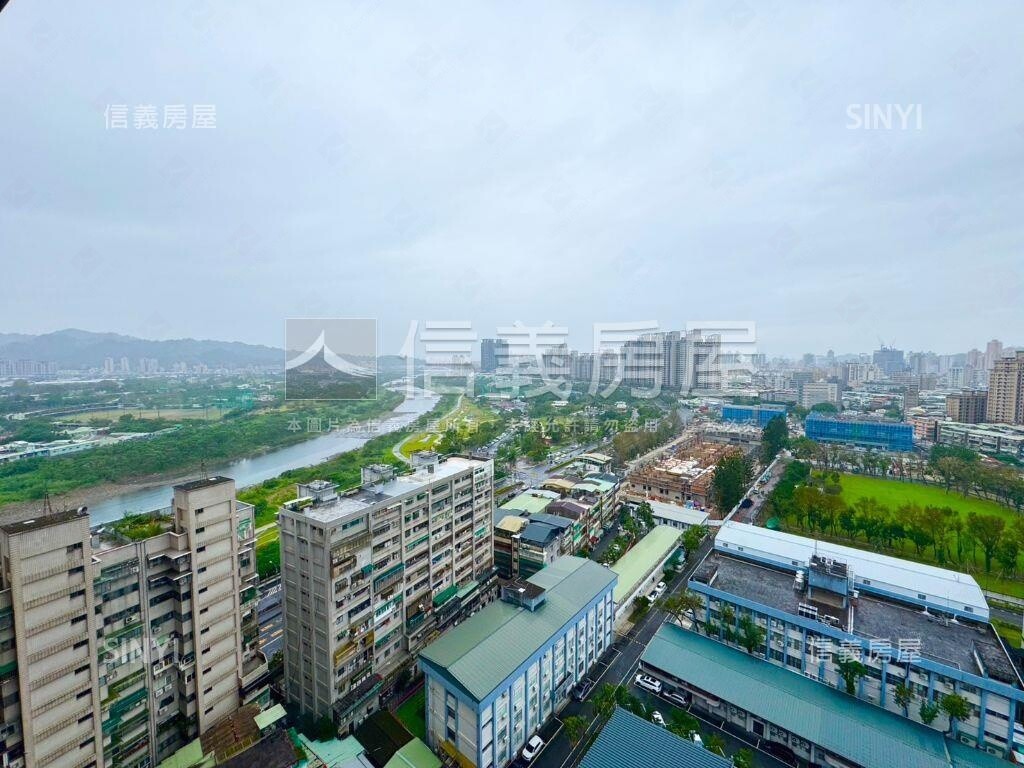 新北市新店區天闊待售房屋
