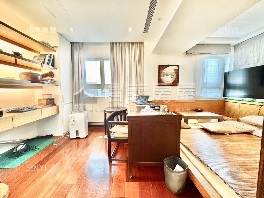 新北市新店區天闊待售房屋