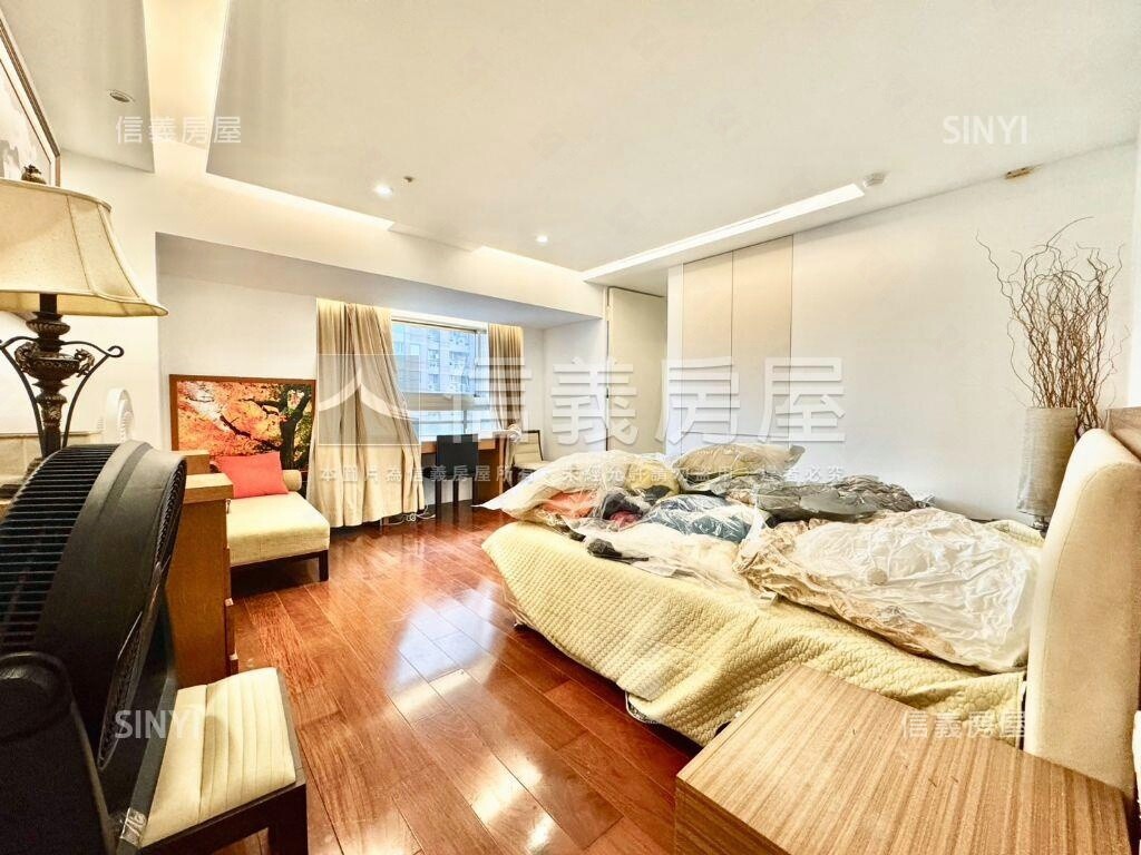 新北市新店區天闊待售房屋
