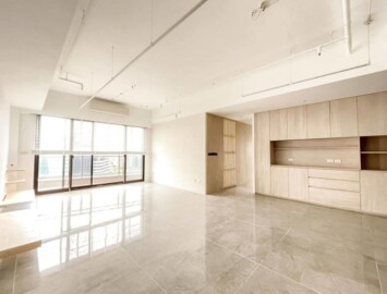 布拉格文學苑待售房屋