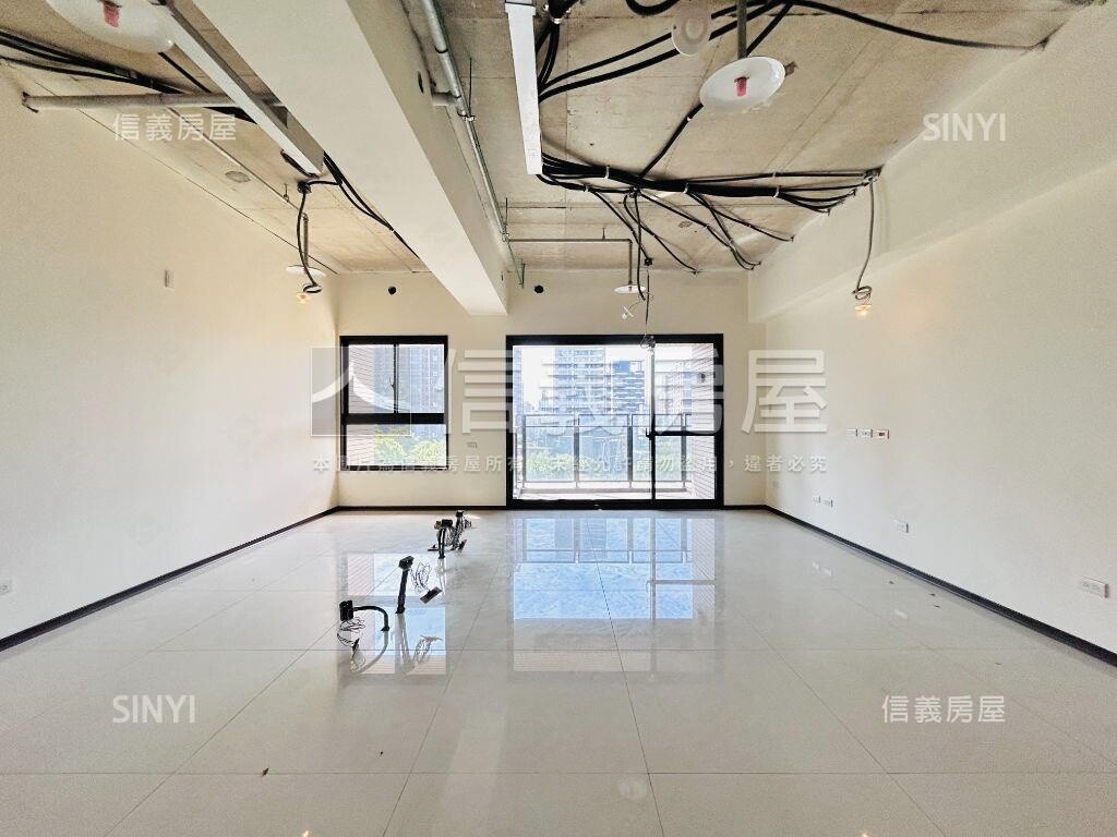 專任豐邑風禾公園首排景觀