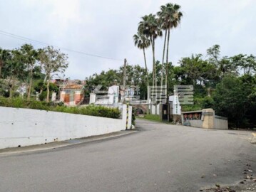 薇納市花園別墅待售房屋