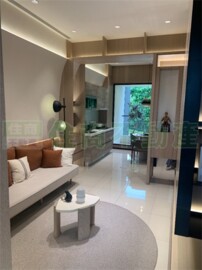香草莊園普羅旺斯/香草天空平野闊待售房屋