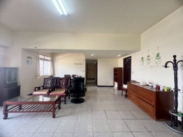 歐鄉大廈待售房屋