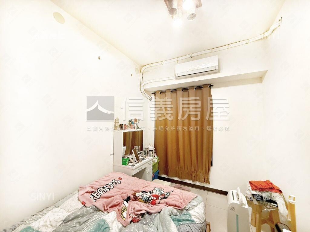 新北市淡水區荷雅時尚館待售房屋