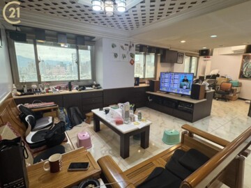 柯林頓大廈待售房屋