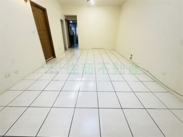 總瑩愛瑪市待售房屋