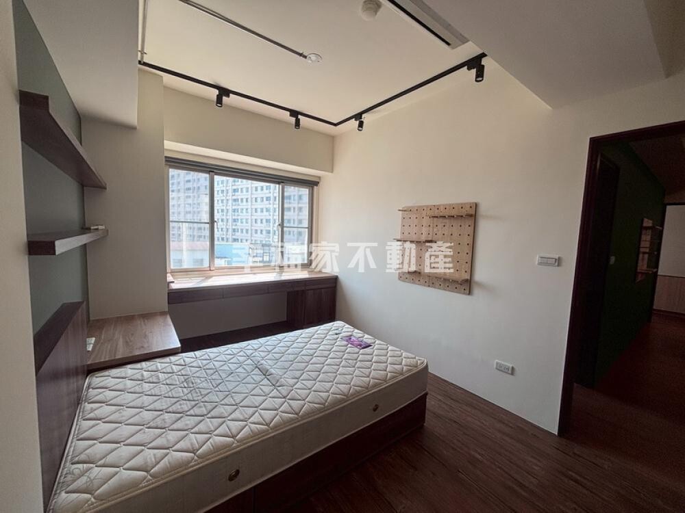 樂屋_台南市中西區美麗佳園待售房屋 台南市中西區美麗佳園待售房屋